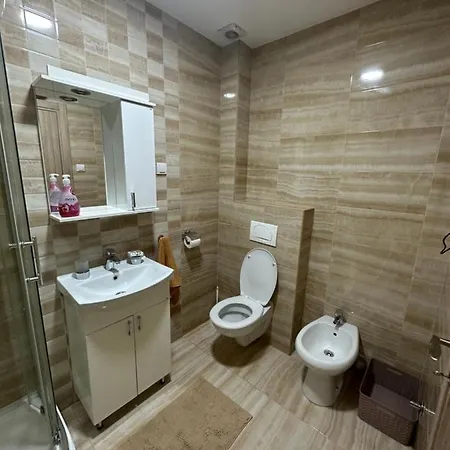 Kropa Διαμέρισμα Ποντγορίτσα